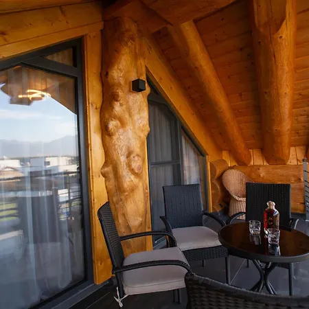 Amia Chalet